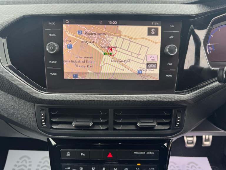 VOLKSWAGEN T-CROSS 1.0 TSI R-Line 2020