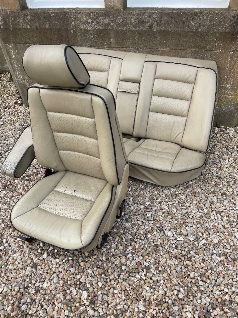 Mercedes benz 190 seats 