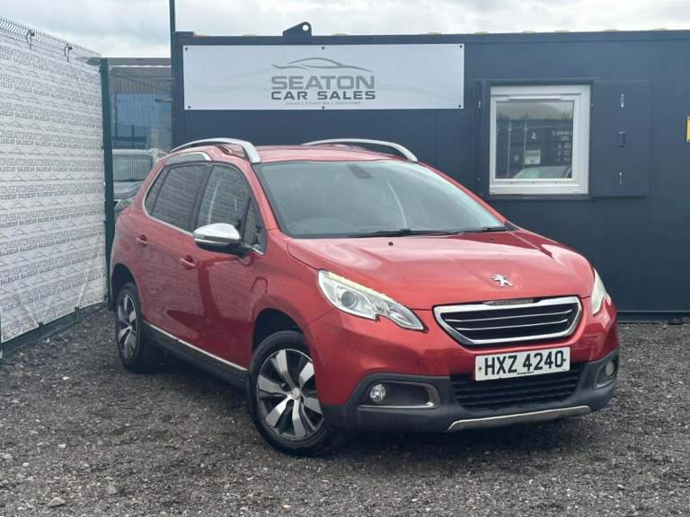 PEUGEOT 2008 1.6 e-HDi Allure 2015