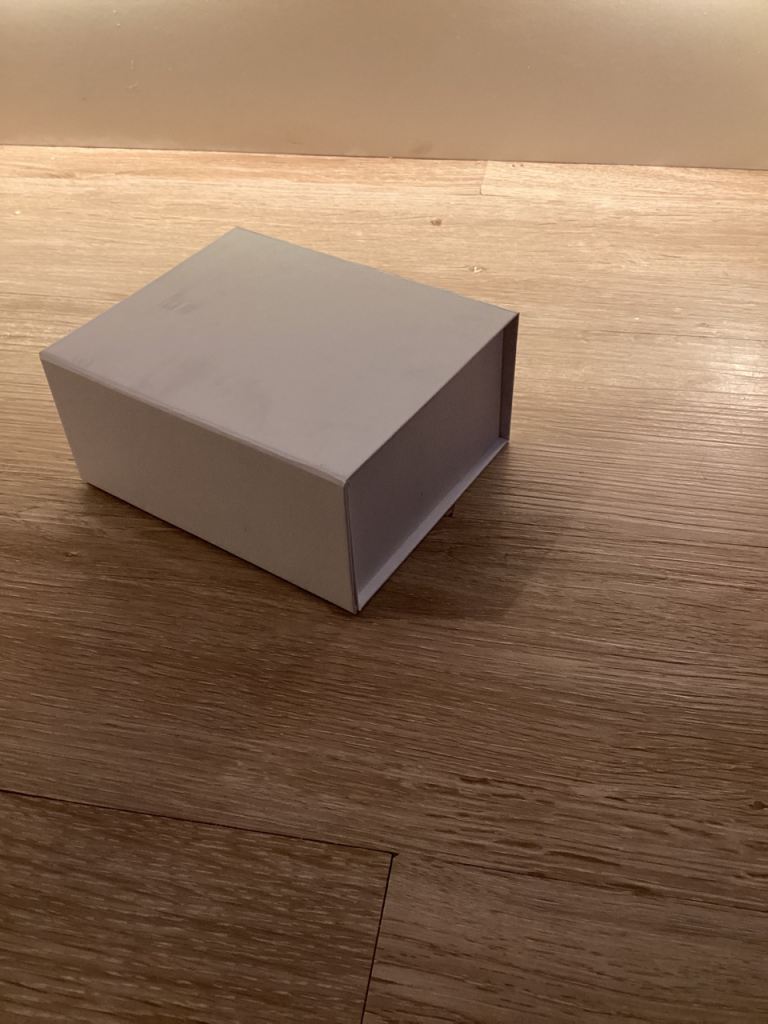 Small gift box 