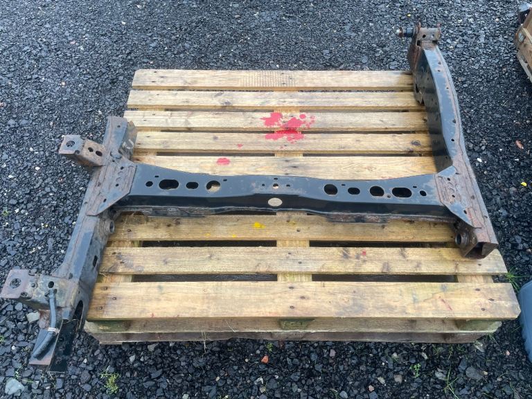 toyota hilux chassis spare wheel cross member