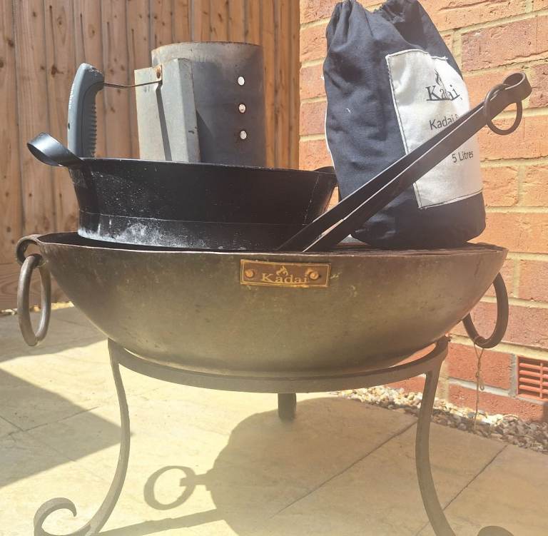 Kadai Fire Pit with Stand and Accessories – Good Condition