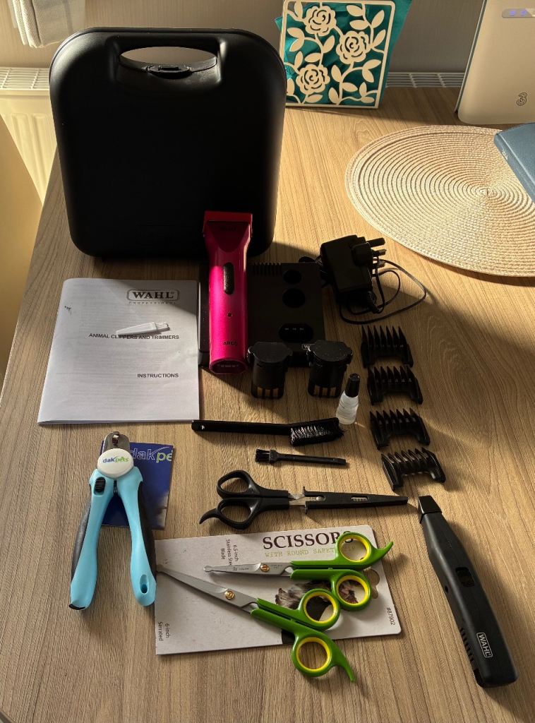 WAHL Cordless Animal Clipper and Trimmers / Bundle 