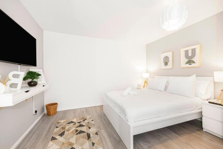 🔥 4 Rooms in Stepney Green!!! HURRY 🔥