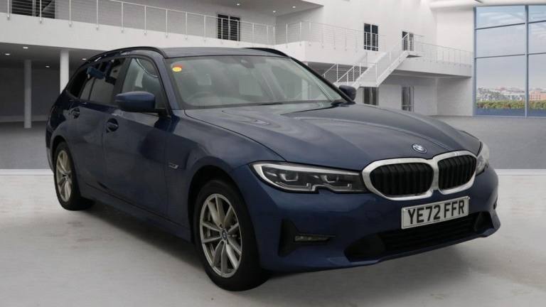 2022 72 BMW 3 SERIES 2.0 330E 12KWH SE PRO TOURING 5DR PETROL PLUG-IN HYBRID AUT