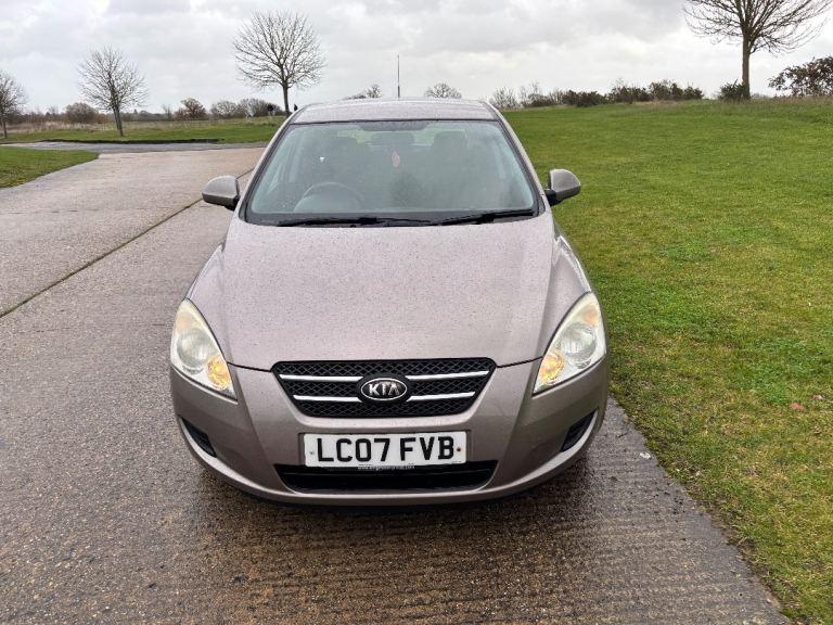 Kia, CEED, Hatchback, 2007, Manual, 1582 (cc), 5 doors