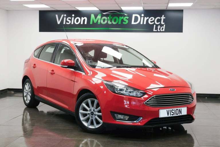 2015 Ford Focus 1.0T EcoBoost Titanium Euro 6 (s/s) 5dr HATCHBACK Petrol Manual