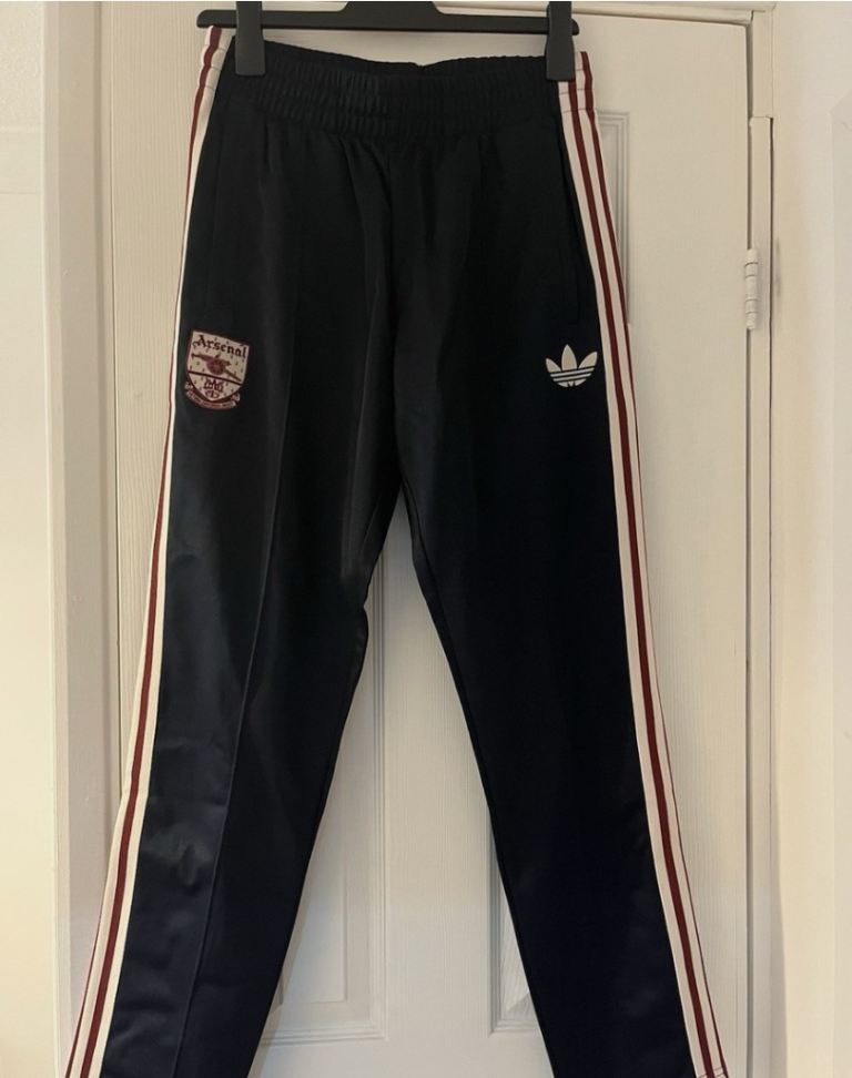 Arsenal beckenbauer joggers 