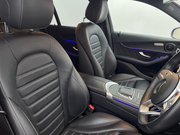 2020 Mercedes-Benz GLC 2.0 GLC300d AMG Line (Premium) SUV 5dr Diesel G-Tronic+ 4MATIC Euro 6 (s/s...