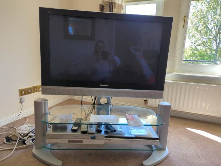 Old style Panasonic TV 
