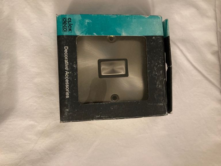 New Click Deco Ingot Satin Chrome 1 Gang DP Plate Switch