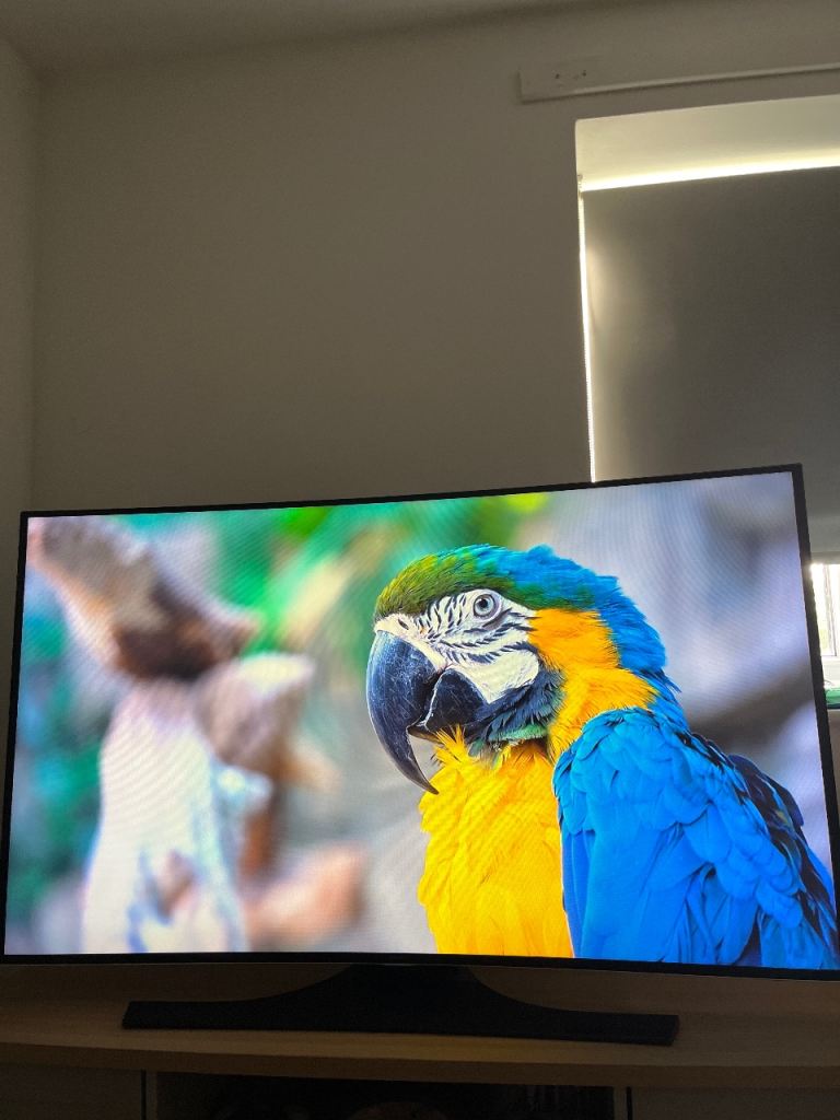 Samsung 55” Curved Smart TV UE55H6800 Full HD LED