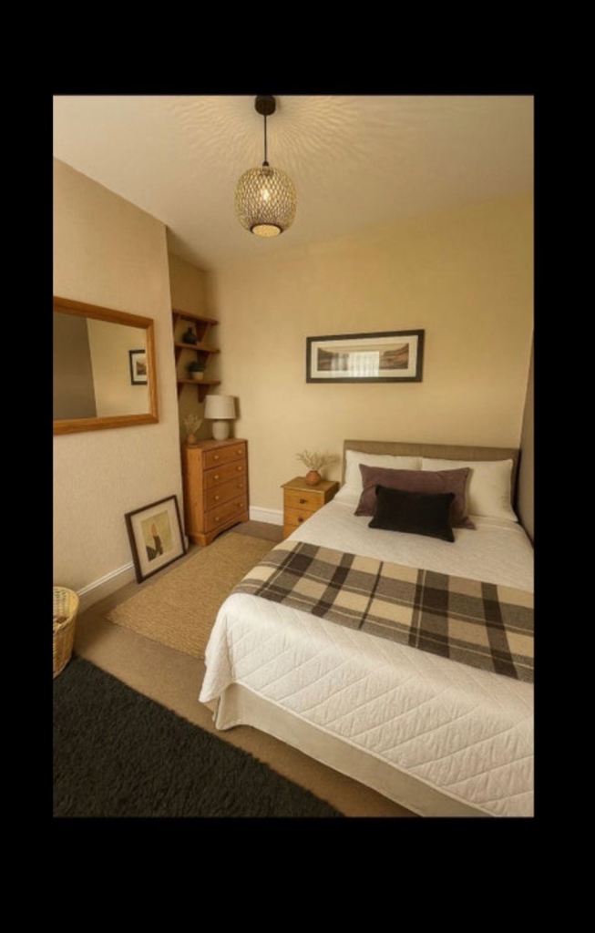 Double room available to rent..Available Immediately