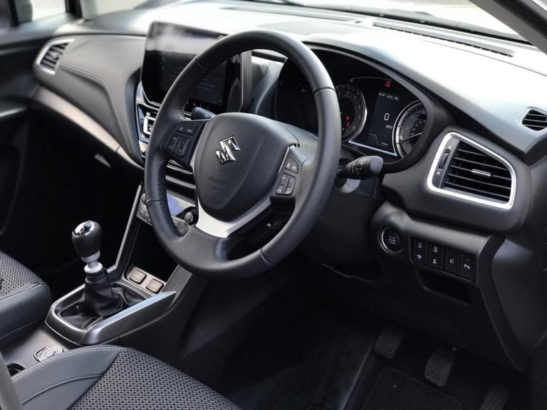 2025 Suzuki SX4 S-Cross 1.4 Boosterjet 48V Hybrid Ultra ALLGRIP 5dr Hatchback Petrol Manual