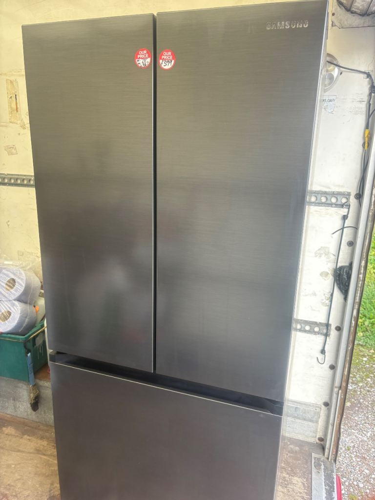 🔥 OFFER 🔥 SAMSUNG AMERICAN FRIDGE FREEZER IN PERFECT CONDITION £350 DELIVERED 🔥6 MONTHS WARRANTY 