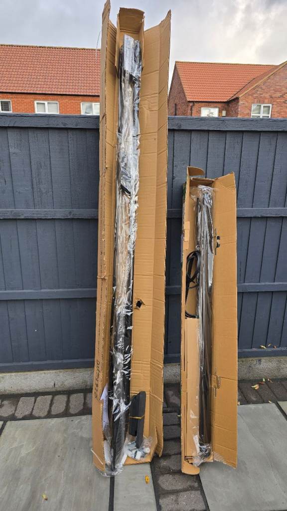 BNIB, Van Roof Rack.
