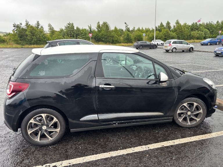 DS, DS 3, Hatchback, 2017, Manual, 1560 (cc), 3 doors