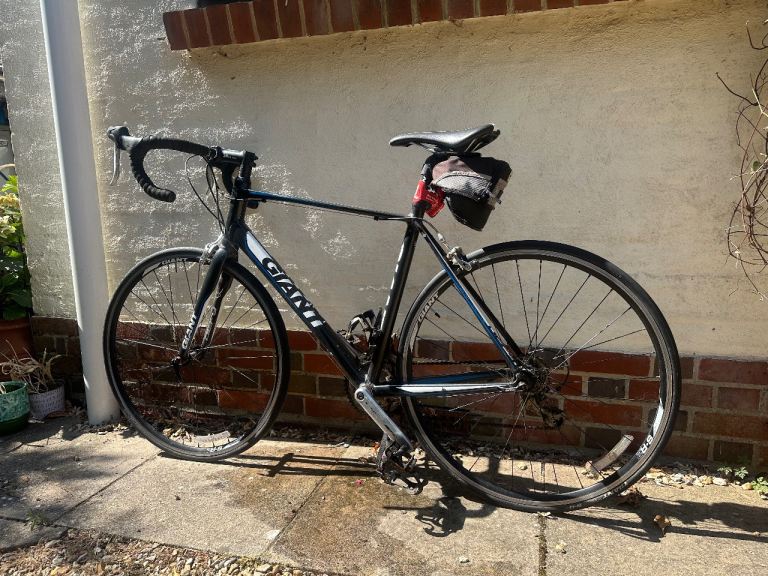 Lovely GIANT Defy (ML size)