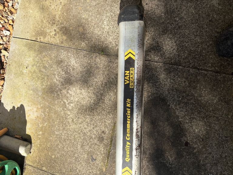 VAN GUARD UNLINED 3 MT PIPE CARRIER