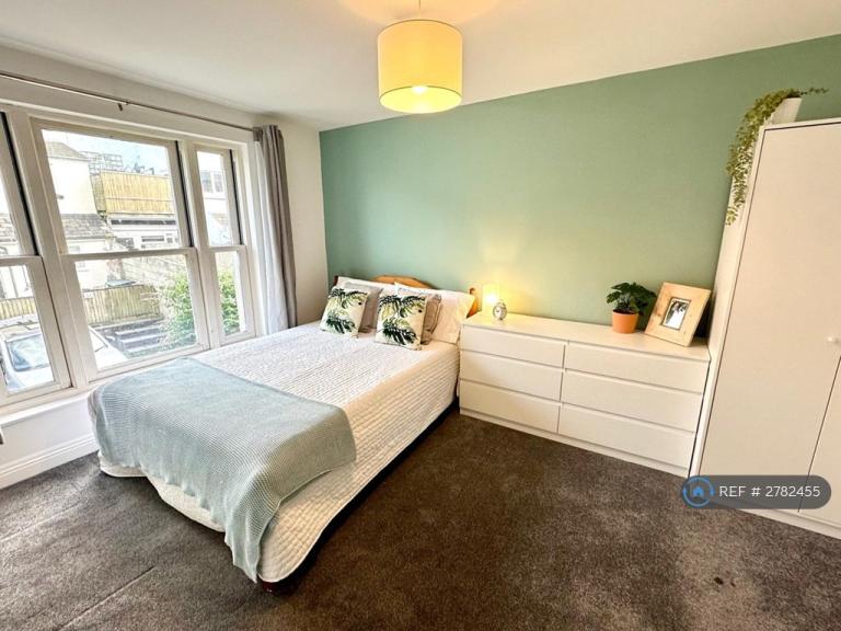 6 bedroom house in New Windsor Terrace, Falmouth, TR11 (6 bed) (#2782455)