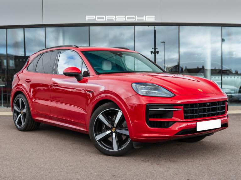2023 Porsche Cayenne 3.0 V6 E-Hybrid 25.9kWh SUV 5dr Petrol Plug-in Hybrid