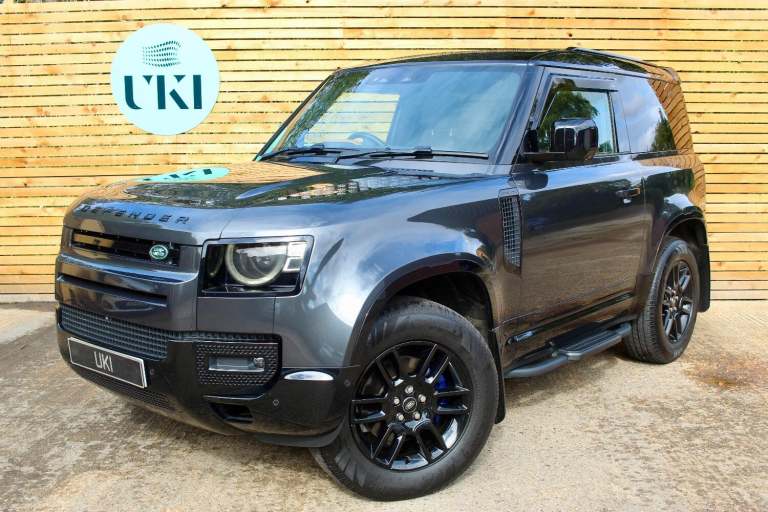 LAND ROVER DEFENDER 90 3.0 D250 MHEV X-Dynamic HSE 2023
