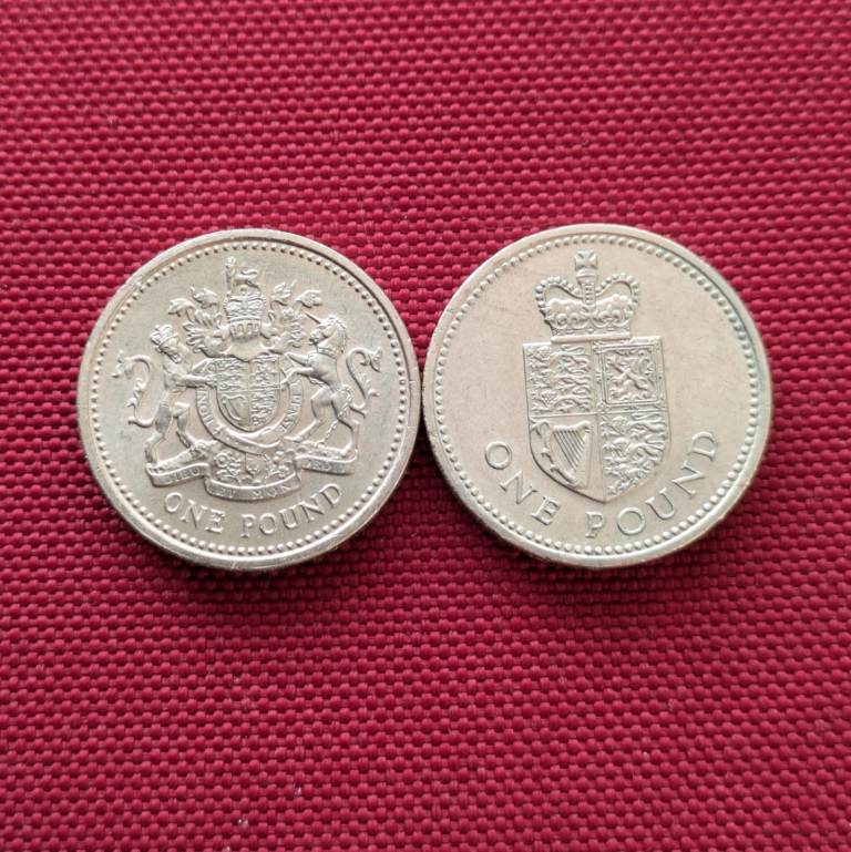£1 ONE POUND 1983, 1988 UK circulation old round pound coins