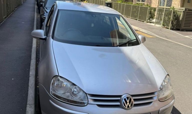 Volkswagen, GOLF, Hatchback, 2006, automatic 1598 (cc), 5 doors