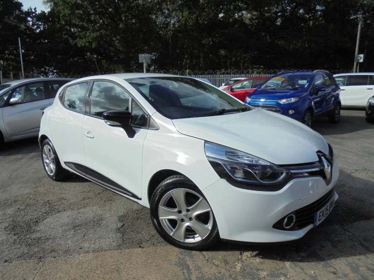 2015 Renault Clio 1.2 16V Dynamique MediaNav 5dr HATCHBACK Petrol Manual
