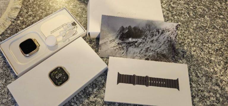 Apple Watch Ultra 3 49mm Titanium Case , Black Ocean Band (GPS + Cellular)