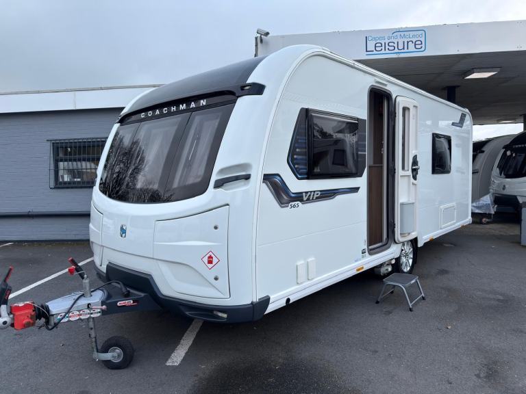 2019 COACHMAN VIP 565, E&P LEVELLING, MOVER, ALDE