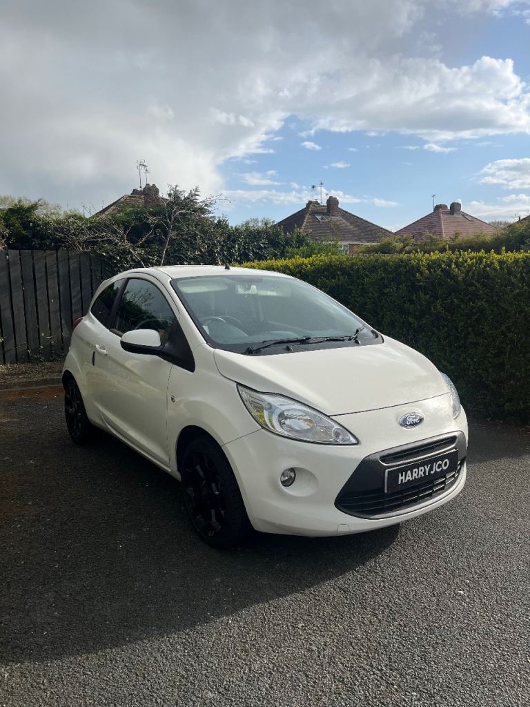 Ford, KA, Hatchback, 2016, Manual, 1242 (cc), 3 doors
