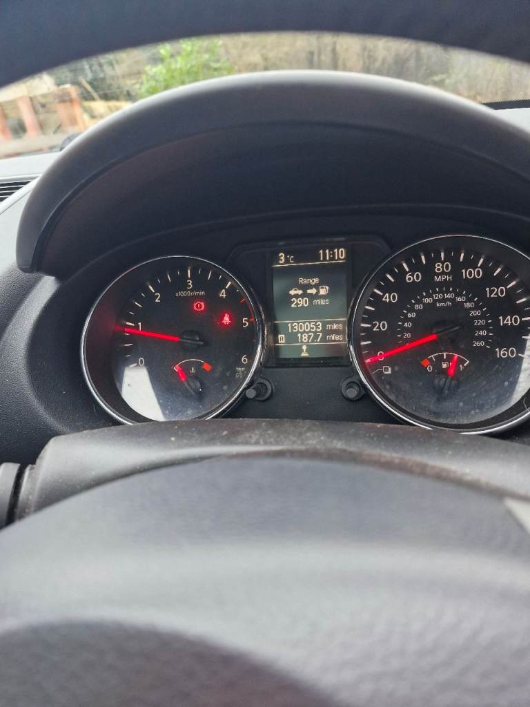 Nissan, QASHQAI, Hatchback, 2011, Manual, 1461 (cc), 5 doors