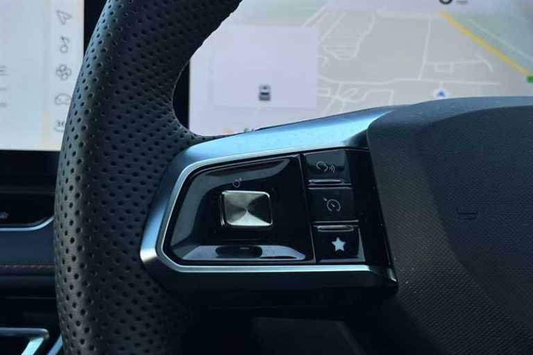 2025 MG MG HS 1.5 T-GDI Trophy SUV 5dr Petrol Manual Euro 6 (s/s) (169 ps) SUV Petrol Manual