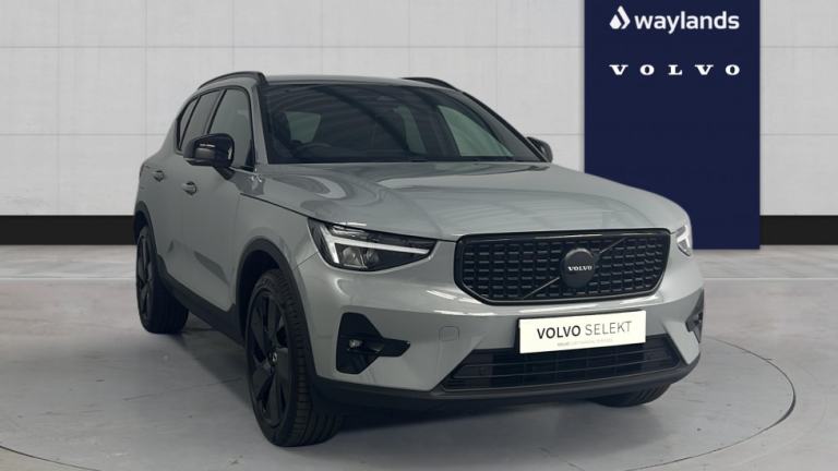 2025 Volvo XC40 2.0 B3P Plus Black Edition 5dr Auto ESTATE PETROL Automatic