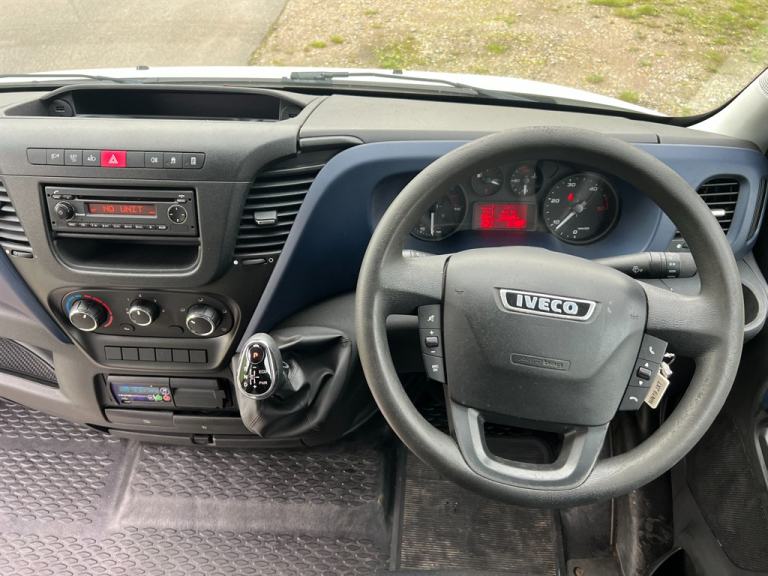 2019 Iveco Daily 35S14 FRIDGE/FREEZER VAN AUTOMATIC Temperature controlled Diesel Semi Automatic