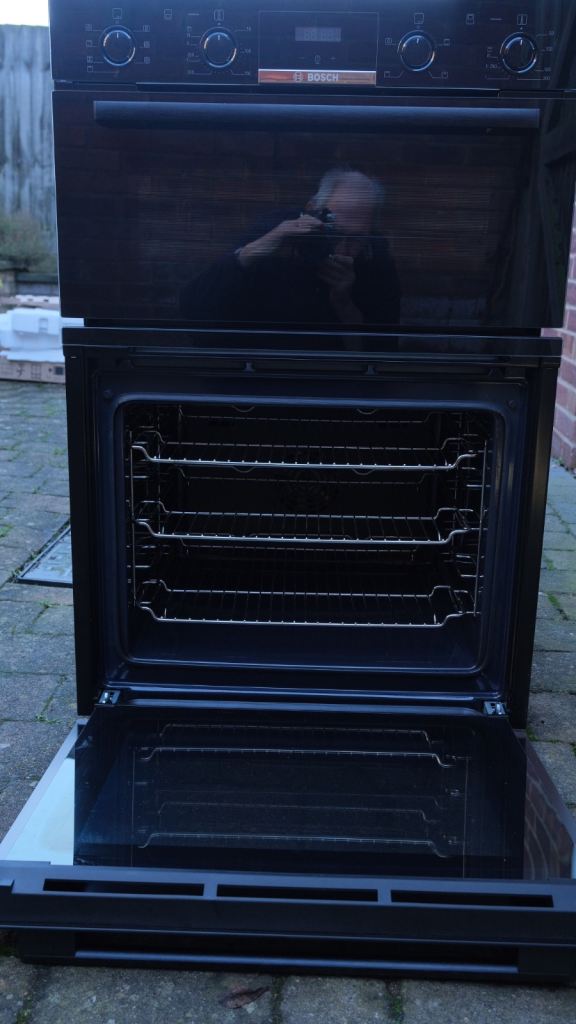 Bosch Series 4 built in double electric oven