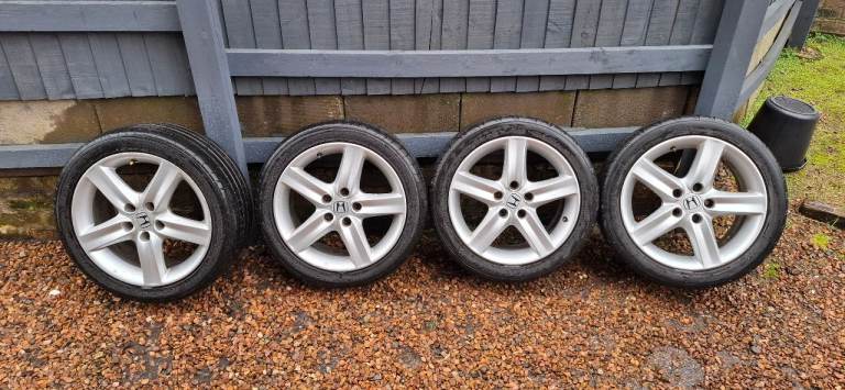 Honda Civic 17 inch alloys