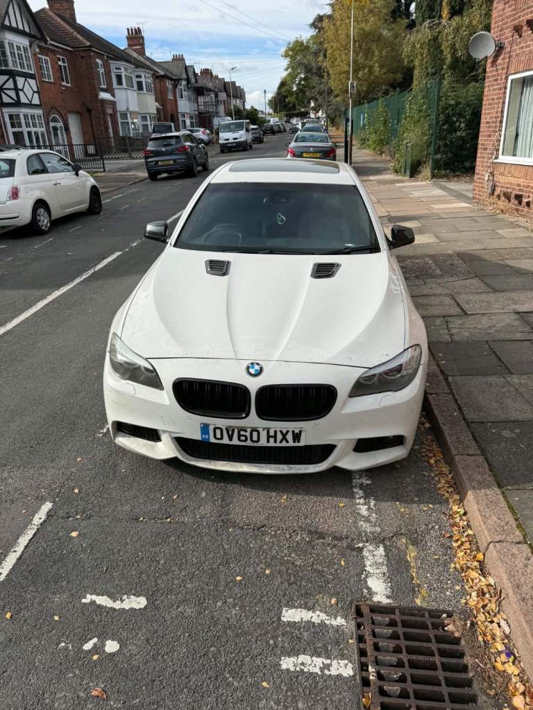 BMW, 5 SERIES, Saloon, 2010, Semi-Auto, 2996 (cc), 4 doors
