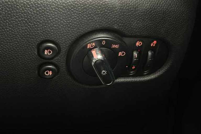 2018 MINI Convertible 1.5 Cooper Classic II 2dr CONVERTIBLE PETROL Manual