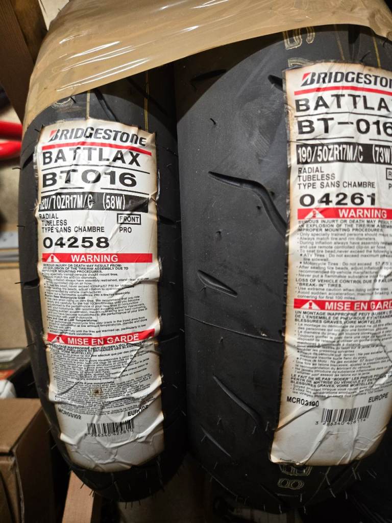Bridgestone bt016