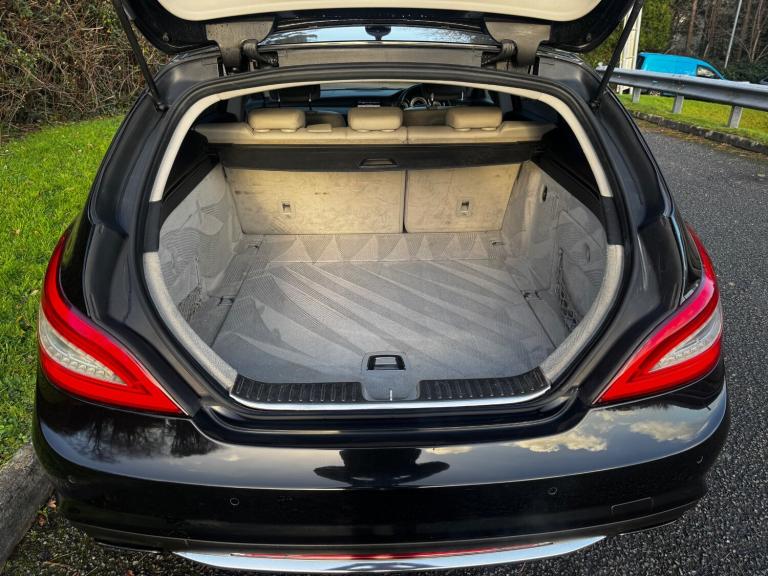 2013 Mercedes-Benz CLS CLS 350 CDI BlueEFFICIENCY AMG Sport 5dr Tip Auto ESTATE Diesel Automatic