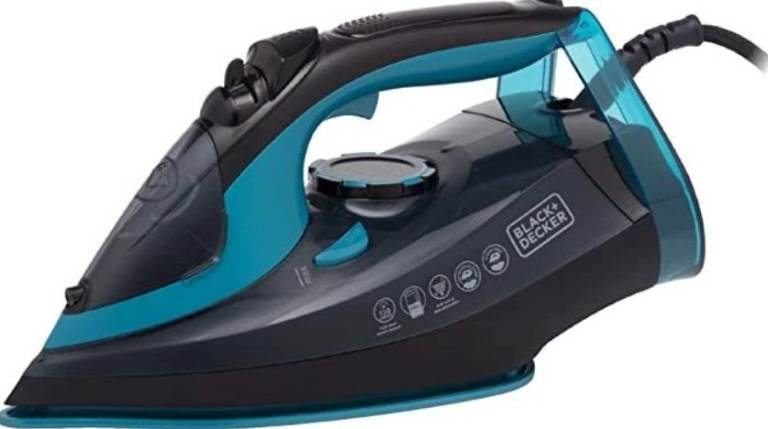 BLACK + DECKER Steam Iron, Ceramic Sole Plate, 2600W Black and Aqua