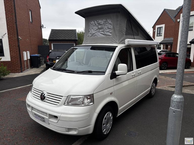 VW Transporter T5 Campervan, Poptop, Full service history