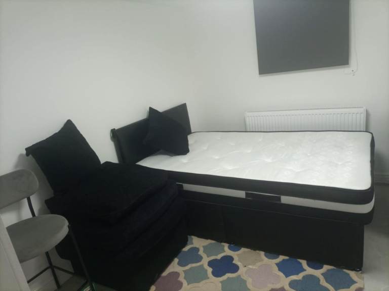 Double room to rent