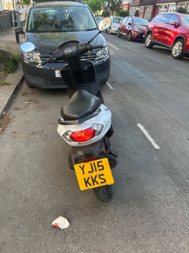 Peugeot, KISBEE, 2015, 49 (cc)