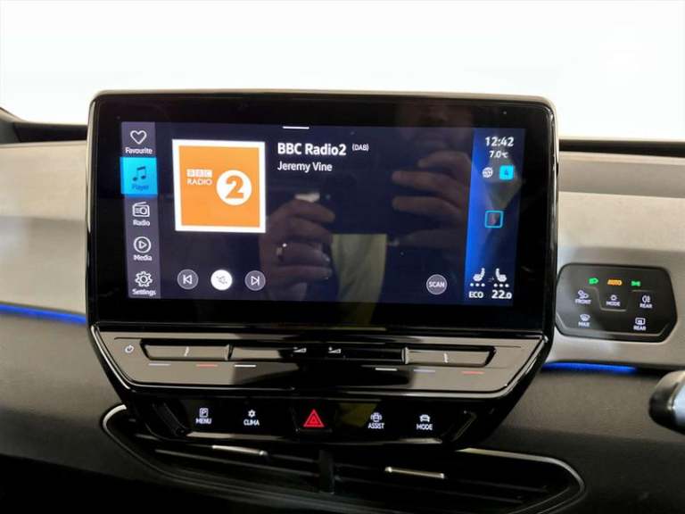 2021 Volkswagen ID.3 Pro Performance 58kWh Family Hatchback 5dr Electric Auto (204 ps) Automatic ...