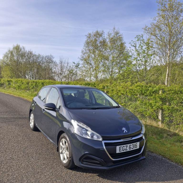 2017 Peugeot 208 1.2 Petrol Puretech 