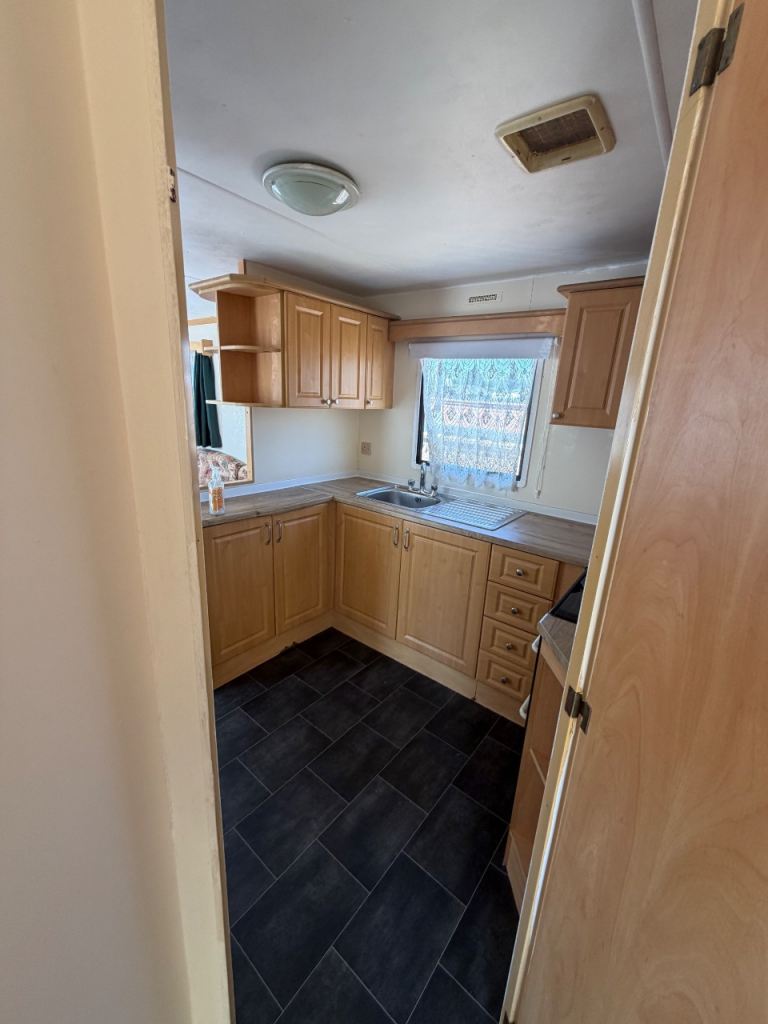 Mobile home for rent in iver 