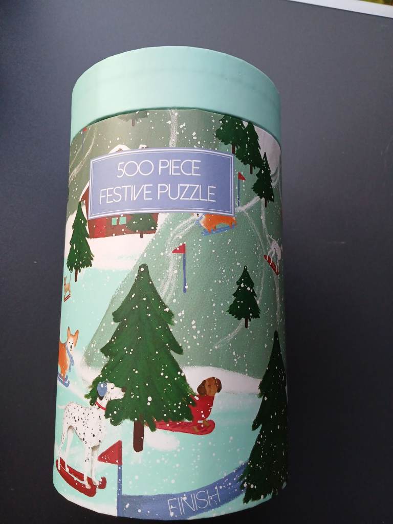500 Piece Festive Puzzle in Tube Packaging - Used